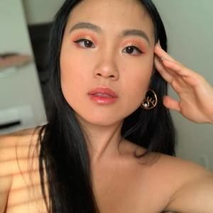 Meet your Posher, Esther